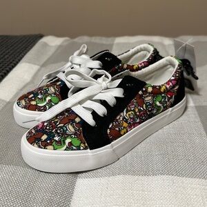 Super Mario Shoes 5Y